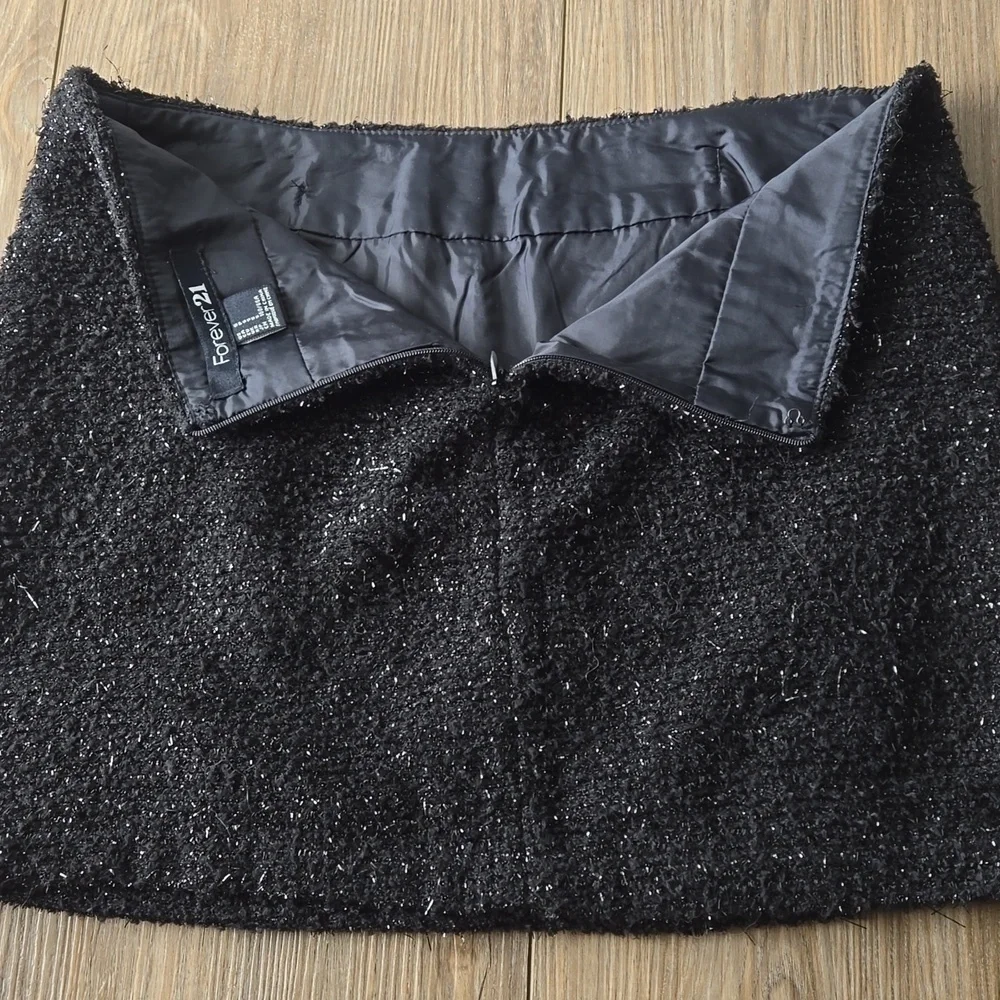 Forever 21 Fuzzy Tinsel Popcorn Mini Skirt